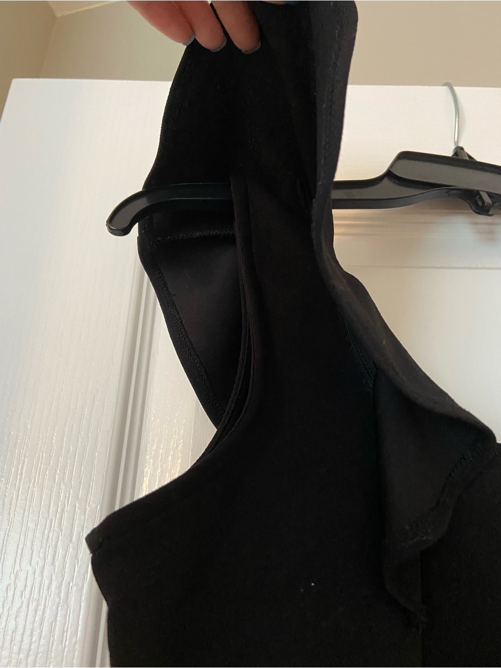 BLVD Black Ruffle-Shoulder Cropped Tank - Picture 5 of 5